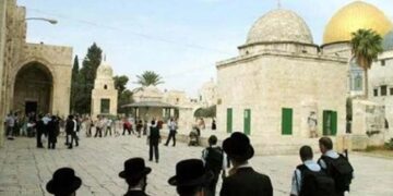 مسجد اقصیٰ پر صہیونی آبادکاروں کا دھاوا ،مقدس مقامات کی بےحرمت