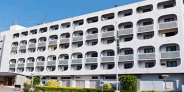 مقبوضہ کشمیر: بھارت حق کی آواز اٹھانے والے صحافیوں کو ہراساں کر رہا ہے، دفتر خارجہ