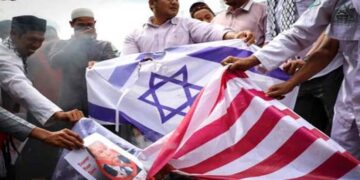 صہیونی حکام اور انڈونیشیا میں تعلقات معمول پر لانے کی امریکی کوششیں
