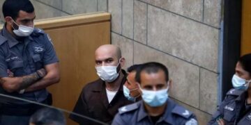 صہیونی جیلوں میں بڑھتی ہوئی ناانصافیاں قیدیوں نےانتظامیہ پر حملہ کردیا