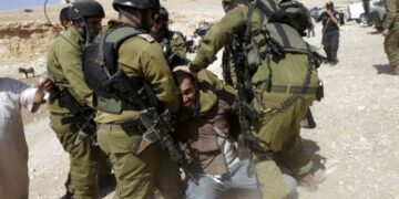 صہیونی فوجی جارحیت: غرب اردن میں نہتے فلسطینیوں پربہیمانہ تشدد