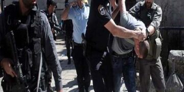 صہیونی فوج کا القدس میں 2 فلسطینیوں پر بہیمانہ تشدداورگرفتاری