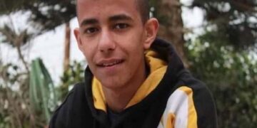 فلسطینی اتھارٹی کے ہاتھوں نوجوان کی گرفتاری پروالدہ کی احتجاجی بھوک ہڑتال