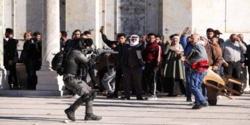 صہیونی قابض فوج کی فلسطینی علاقوں میں پرتشدد چھاپہ مارمہم جاری 