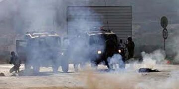 صہیونی فوج کی فلسطینیوں پر فائرنگ، 80 زخمی، درجنو ں گرفتار