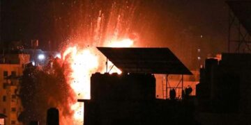 غزہ کے ساحل پر صہیونی بحریہ کی  گولہ باری