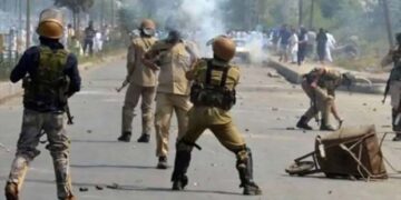 کشمیر میں بھارتی جارحیت: امریکہ نے شہریوں کو سفر نہ کرنے کی ہدایت کردی