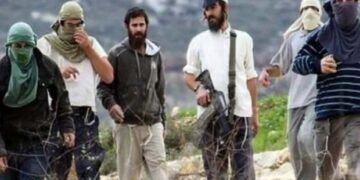 صہیونی آبادکاروں کا فلسطینیوں پر حملہ، متعدد زخمی