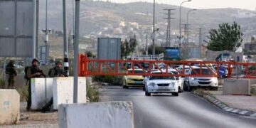 صہیونی پولیس نے شیرخوار بچوں کو لاوارث چھوڑ کر والدین کو حراست میں لے لیا   