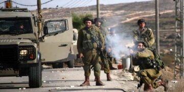 پرامن احتجاج  پر غاصب فوج کا حملہ, متعددفلسطینی زخمی