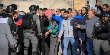 صہیونی فوج کے ہاتھوں فلسطینیوں کا اغواء جاری