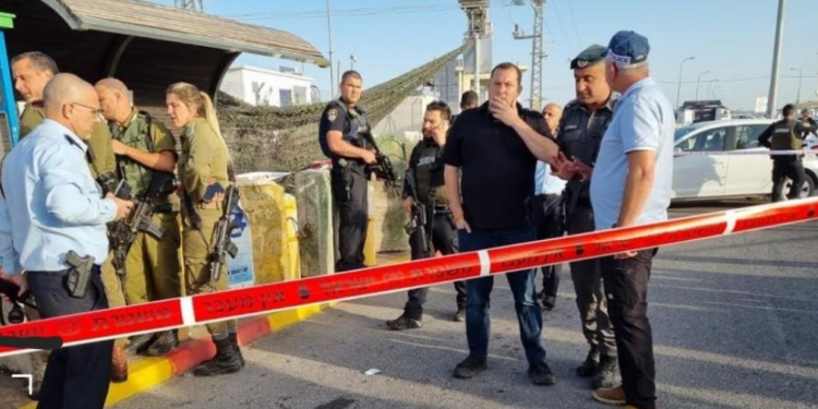 صہیونی آبادکار مزاحمت کاروں کے نشانہ پر، ایک اور آبادکار فائرنگ سے زخمی