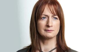 یوکرینی باشندوں کی طرح مظلوم فلسطینیوں اور یمنیوں کو بھی مسلح کیا جائے، کلیئر ڈیلی