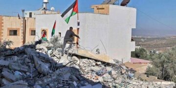 صہیونی فوج نے ایک اور فلسطینی خاندان کو بے گھر کردیا