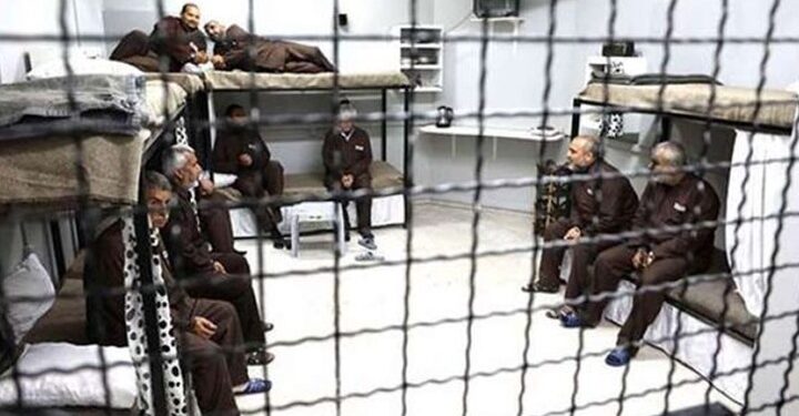 صہیونی زندان میں 50 سےزائد قید بےگناہ فلسطینیوں کی بھوک ہڑتال جاری