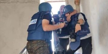 صہیونی فوج کی فائرنگ سے دو فلسطینی صحافی زخمی