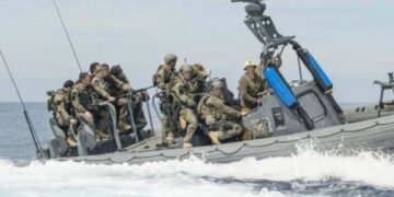 صہیونی بحریہ کی فلسطینی ماہی گیروں پر فائرنگ، کشتیاں ضبط کرلیں