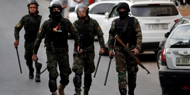 عباس ملیشیا کے ہاتھوں فلسطینی رہنما کا بیٹاگرفتار