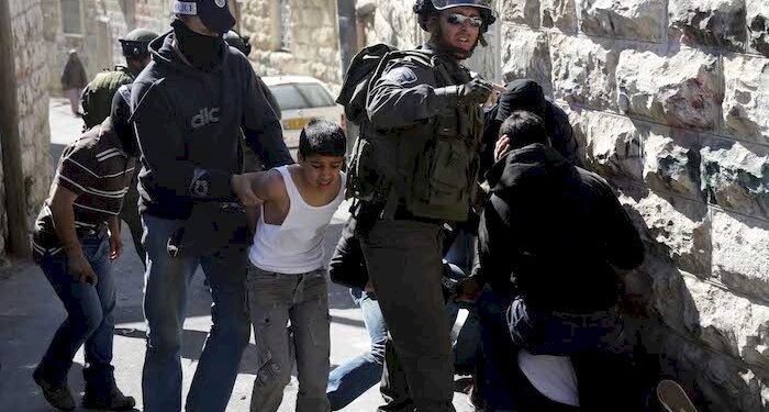 صہیونی فورسز نے چاربچوں سمیت سات فلسطینیوں کو گرفتار کرلیا