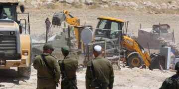 صہیونی فوج نے چھ مزید فلسطینی خاندانوں کو بے گھر کردیا