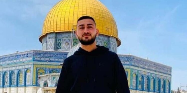 شہید خیری علقم جنین یونیورسٹی میں انجینئرنگ کا طالب علم تھا