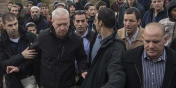 صیہونی وزیردفاع کا غزہ کی صورتحال کا جائزہ، اہم صیہونی فوجی حکام سے ملاقات