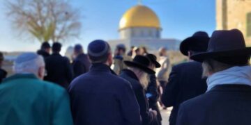 اسرائیل مسجد اقصیٰ کو یہودیانے کے لیے ہرممکن اقدام کررہا ہے، بسام ابو سنیہ