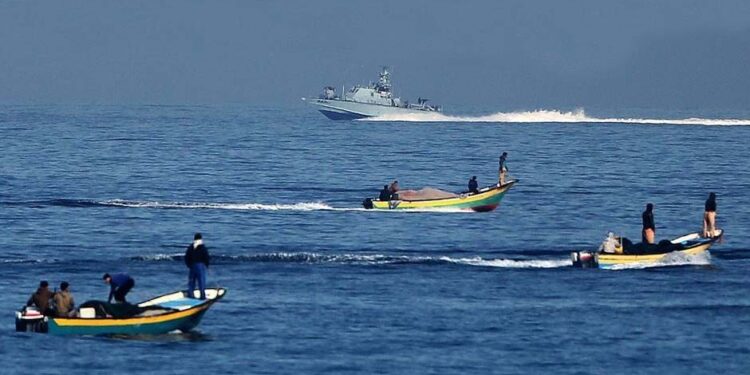 غزہ: صیہونی فوج کی فلسطینی ماہی گیروں پر فائرنگ