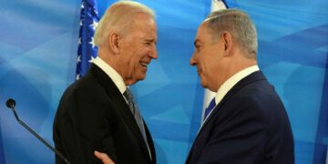 صیہونی حکومت اور امریکہ  کا تصادم ناگزیر ہوگیا ہے