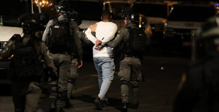 نابلس میں صیہونی فوج کا چھاپہ، تین فلسطینی طلبہ گرفتار