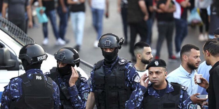 صیہونی ریاست کے ساتھ عباس ملیشیا کی بھی فلسطینیوں کے خلاف کارروائیاں جاری