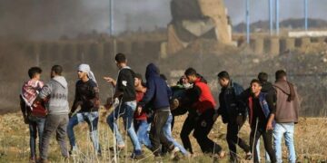 غزہ: صیہونی فوج  نے دو فلسطینی نوجوانوں کو گولی مار دی