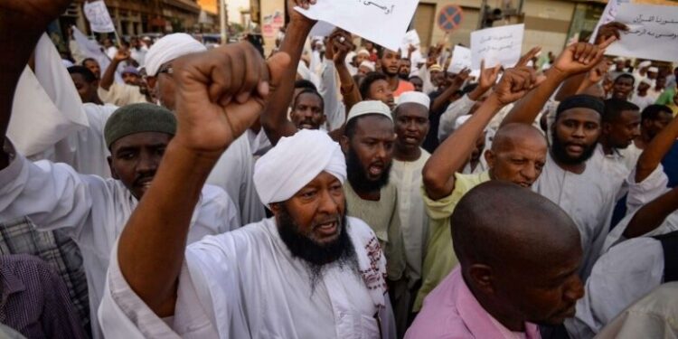 سوڈانی علماء کا اسرائیل کو تسلیم کرنے کے حکومتی اعلان کی مذمت