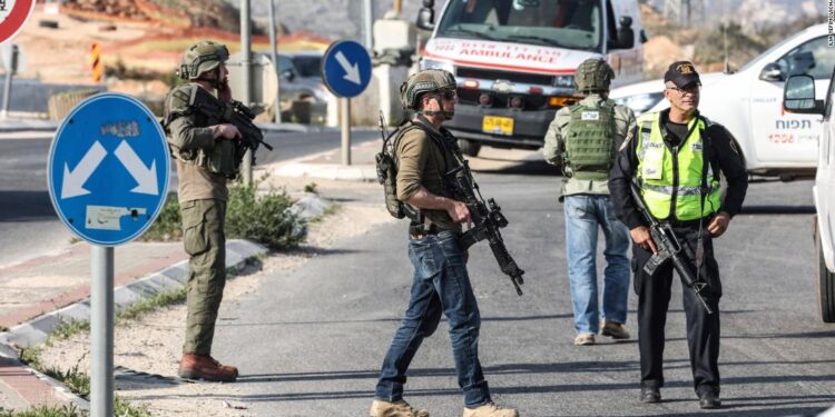 فلسطینی مزاحمت کاروں کے حملے جاری، ایک صہیونی آبادکار ہلاک