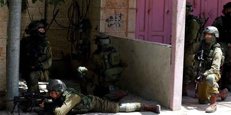 فلسطینی  مزاحمت کاروں کا صیہونی فوجی چوکی پر حملہ