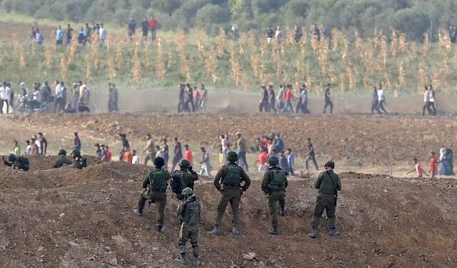 صہیونی فوج کی فلسطینی مظاہرین پرفائرنگ، صحافی سمیت متعدد زخمی، درجنوں گرفتار