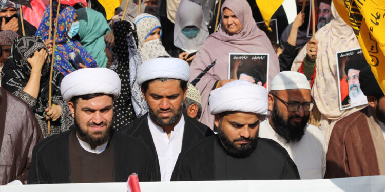 کراچی: یوم القدس کے موقع پر شیعہ علماء کونسل کی ریلی، سیکڑوں افراد کی شرکت