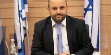 نیتن یاھو کی حکومت ہر محاذ پر ناکام ہوچکی ہے، سابق اسرائیلی عہدیدار