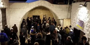 پیغمبر یوسف علیہ سلام  کے مزار پر صیہونیوں سے تصادم، 100 سے زائد فلسطینی زخمی