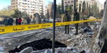 مزاحمت کاروں کے راکٹ  حملے، چھ صہیونی زخمی