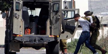 صیہونی فورسز کے ہاتھوں چار فلسطینی نوجوان اغوا، جھڑپوں میں متعدد زخمی