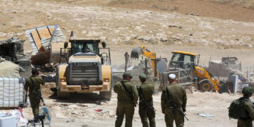 صیہونی فوج نے دو مزید فلسطینیوں کے گھر مسمار کردیئے