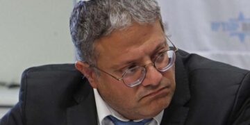 شدت پسند صیہونی وزیر کا  ہزاروں فلسطینیوں کے قتل کا مطالبہ