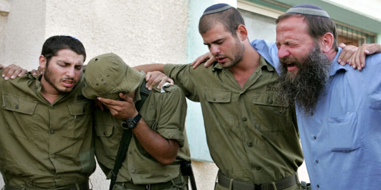 رواں سال فلسطینی مزاحمت کاروں نے 10 صیہونیوں کو جہنم واصل کیا