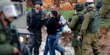 صیہونی جیلوں میں 166 فلسطینی بچے پابند سلاسل ہیں،حماس