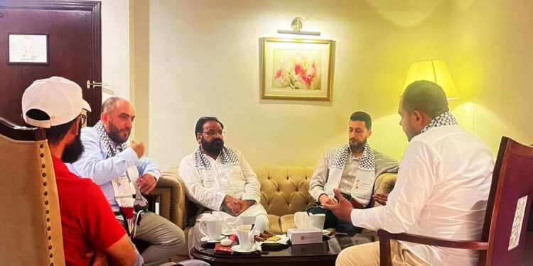 فلسطینی وفد کی حریت رہنما شیخ عبد المتین سے ملاقات