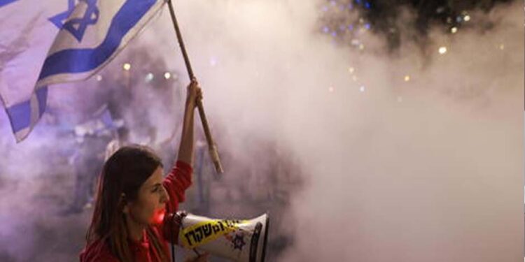 صیہونی آبادکاروں کا عدالتی اصلاحات کے خلاف یوم الغضب اور یوم مزاحمت منانے اعلان