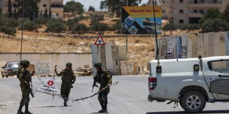 بیت لحم: مزاحمت کاروں کی فائرنگ،3صیہونی فوجی زخمی