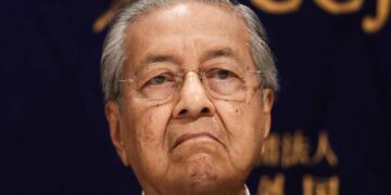 اسرائیل فلسطینیوں کے ساتھ وہی کررہا ہے جو نازیوں نے یہودیوں کے ساتھ کیا، مہاتیر محمد