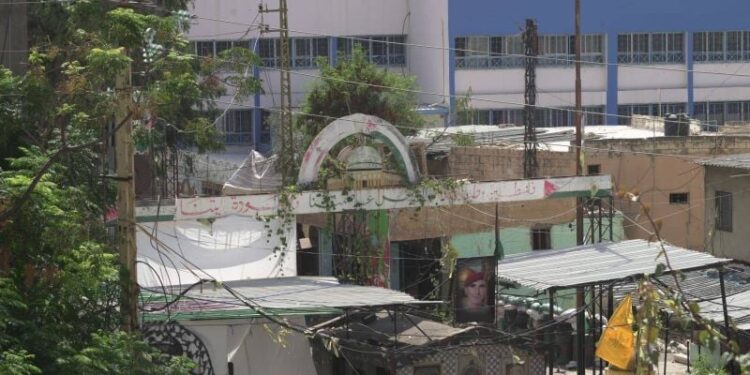 فلسطینی کیمپوں میں مزید سیکیورٹی فورسز کی تعیناتی